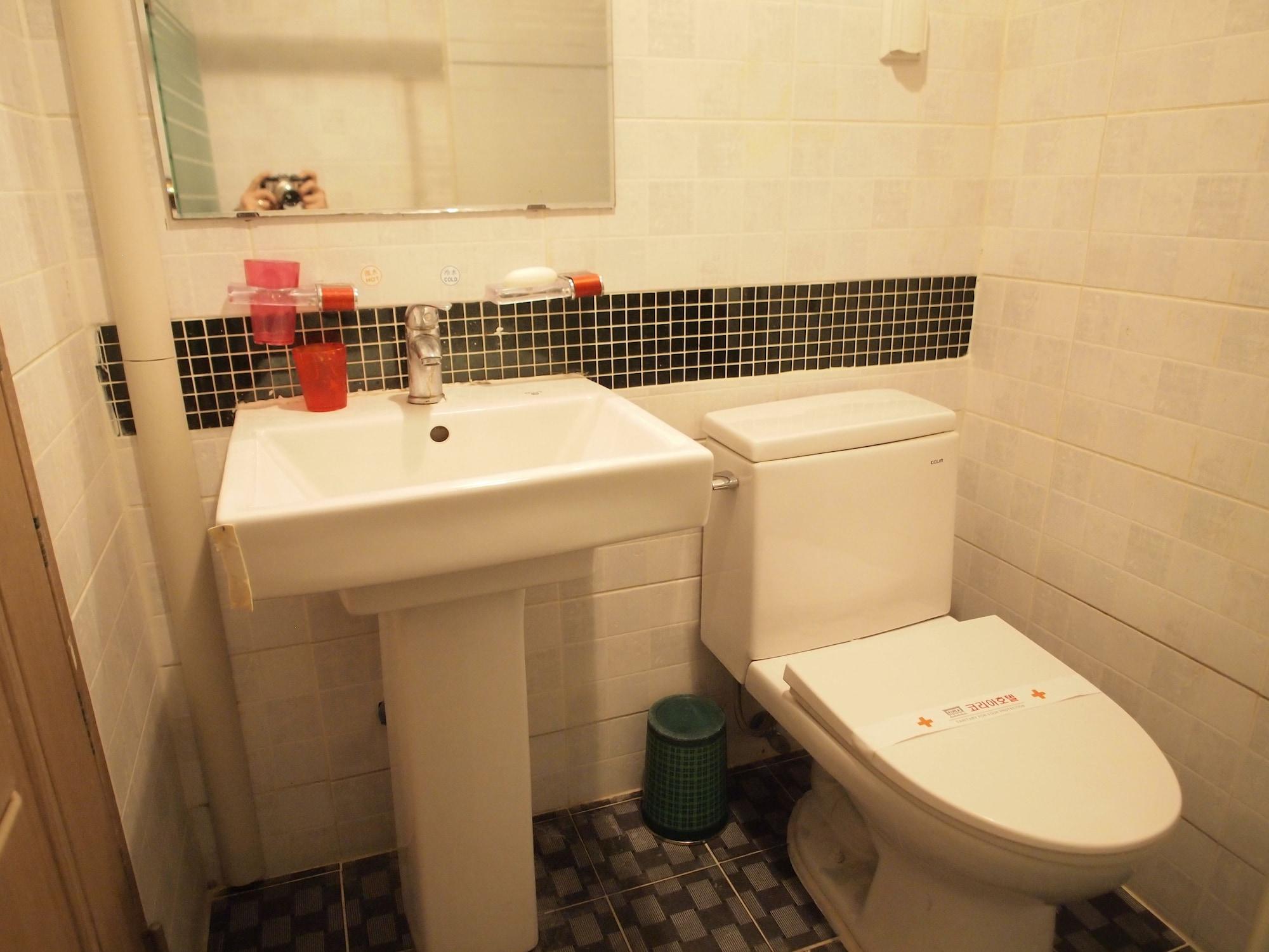 Hostel J Stay Seul Dış mekan fotoğraf